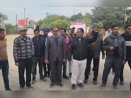 भर्ती तिथि बदलने से आक्रोश! राज्य शिक्षक संघ ने किया प्रदर्शन, मुख्यमंत्री के नाम सौंपा ज्ञापन