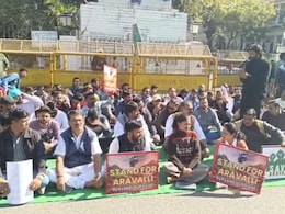 राजस्थान में अरावली पर्वतमाला पर सुप्रीम कोर्ट के फैसले का जमकर विरोध, कहा- खतरनाक निर्णय पर फिर विचार करें