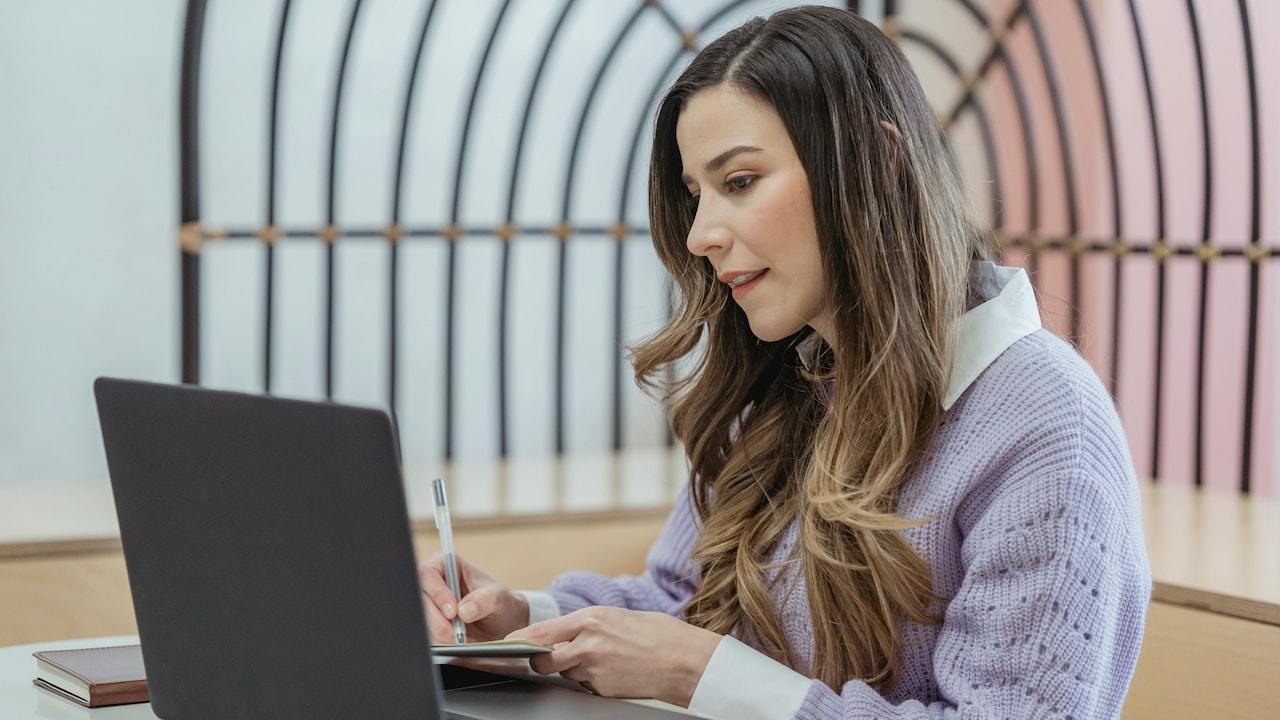 Add a smart docking station Add a smart docking station