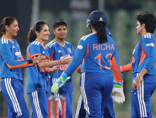 4th T20I Live: Smriti Breaks Mithalis World Record, SL Start Chase Of 222