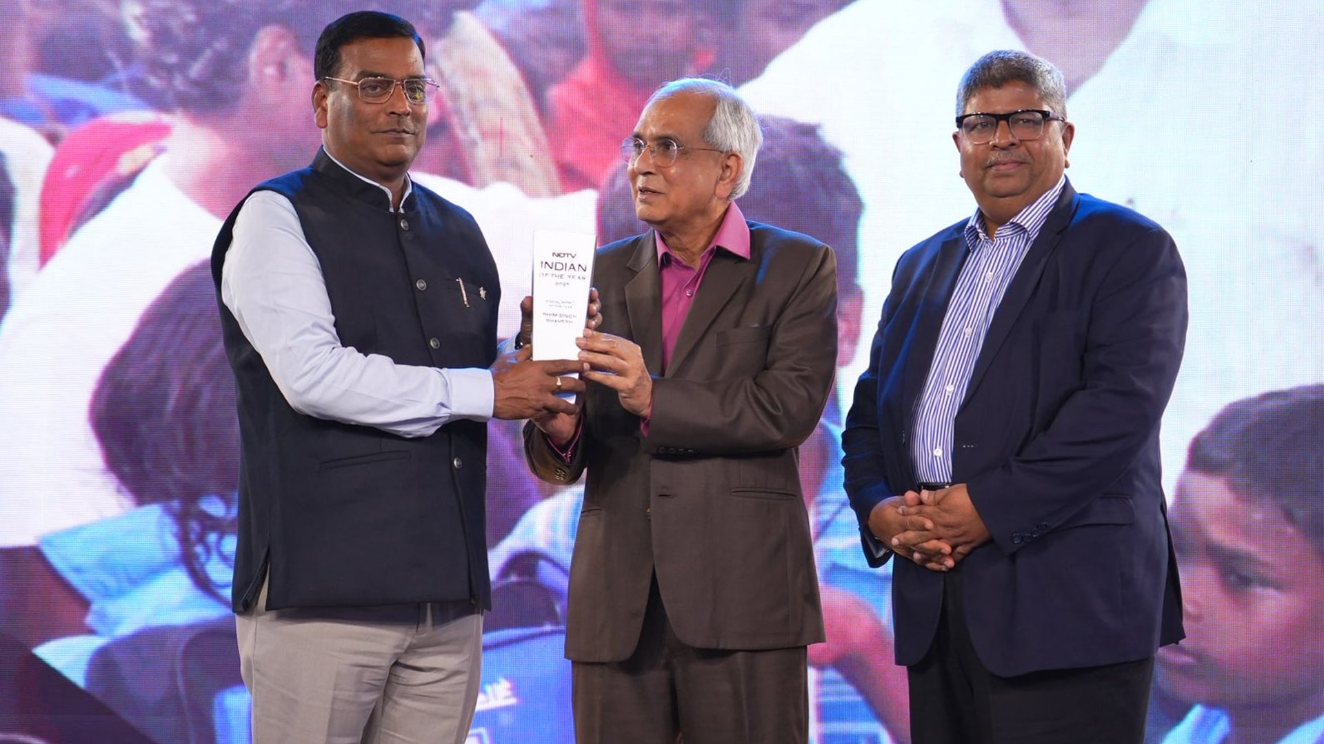 Video: Journalist Bhim Singh Bhavesh Wins 'Social Impact Of The Year' Award