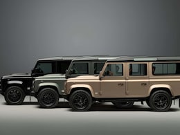 Land Rover Spends 300 Hours To Paint Classic Defender V8 In Octa-Inspired Colours