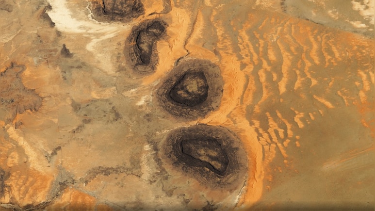 सहारा रेगिस्तान की छाती पर मिले काले धब्बे, देखकर NASA भी चौंका, आखिर ये है क्या?