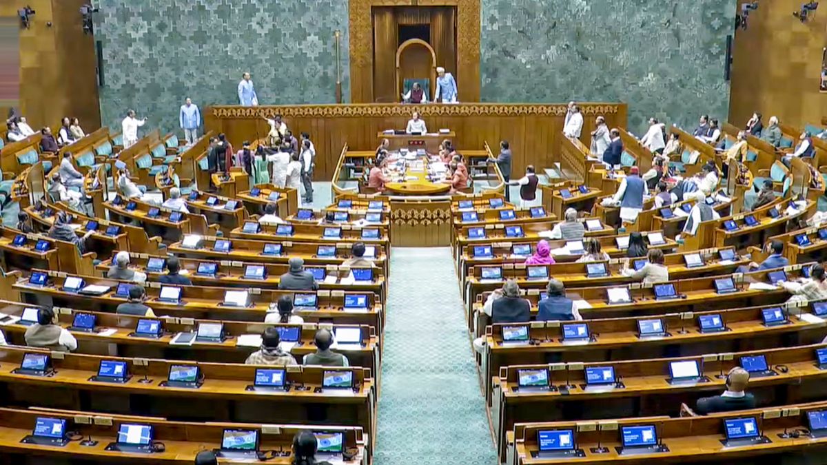 संसद के शीतकालीन सत्र के दूसरे सप्ताह की आज से शुरुआत, वंदे मातरम पर चर्चा करेंगे पीएम मोदी