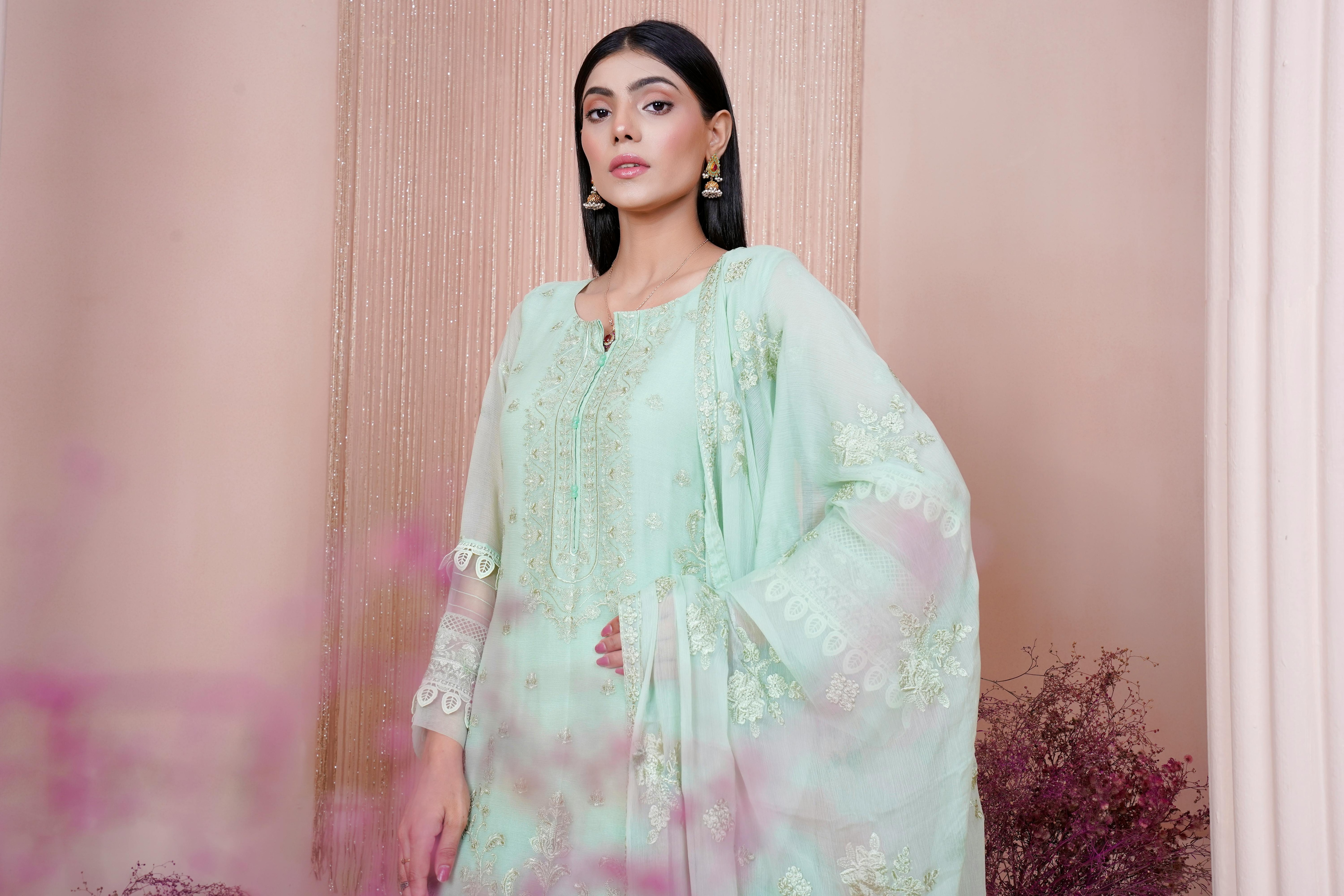 Discover easy tips to style your pastel kurtas with different colours