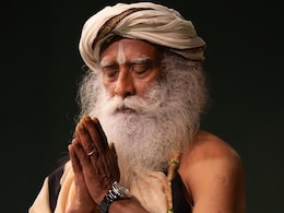 रात में बदलते रहते हैं करवट, नहीं आती नींद, तो अपनाएं सद्गुरु के बताए ये 3 उपाय, एनर्जी से भरी होगी अगली सुबह