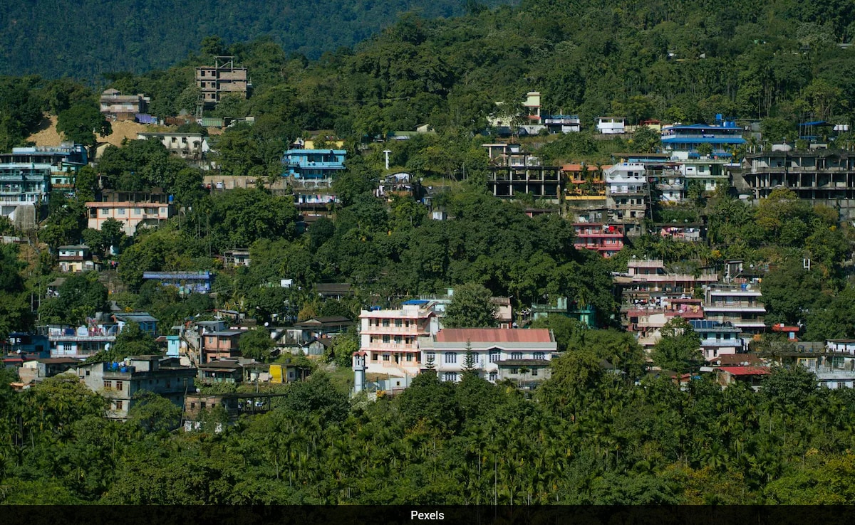 With 10 AQI, Shillong Breathes Easy: Lessons For India's Polluted Cities With 10 AQI, Shillong Breathes Easy: Lessons For India's Polluted Cities