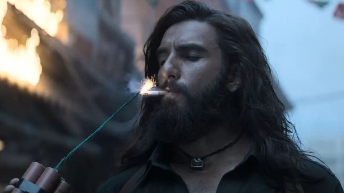<i>Dhurandhar</i> Collection Day 18: Ranveer Singh Film Slows Down, Earns Rs 16 Crore On Monday