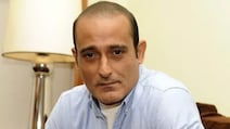 When Dhurandhar Star Akshaye Khanna Opened Up About Going Bald At 19
