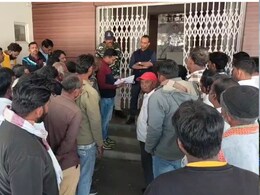 Neemuch: नामी सराफा कारोबारी के निधन के बाद 60 से ज्यादा ग्राहकों की 15 करोड़ की पूंजी फंसी, पीड़ितों ने कलेक्टर से लगाई गुहार