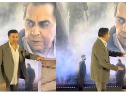 'इक्कीस' की स्क्रीनिंग पर इमोशनल दिखे सनी देओल, पिता धर्मेंद्र के पोस्टर के साथ पोज दिए पोज