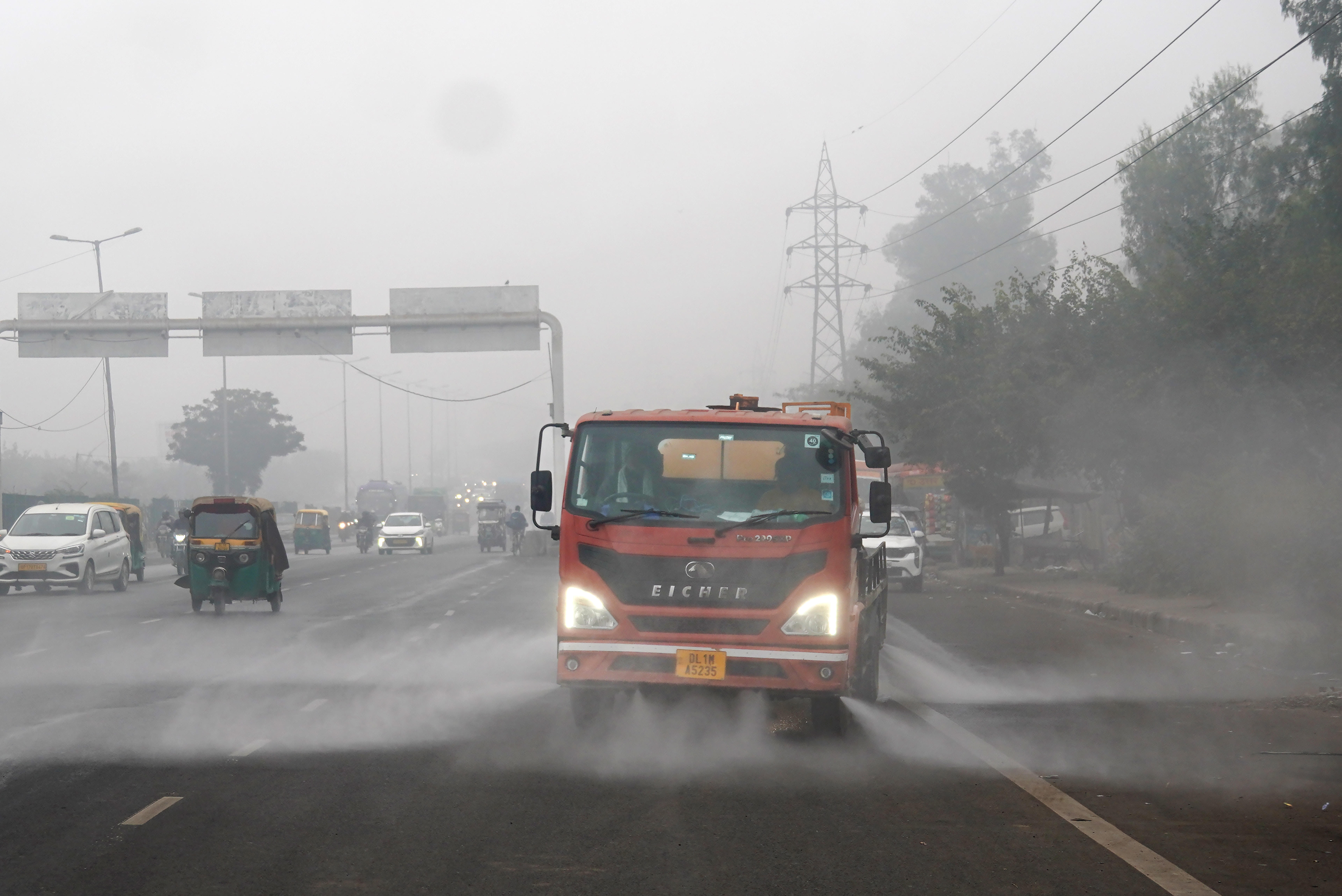 Delhi Government To Install Air Purifiers In 10,000 Classrooms As Pollution Soars