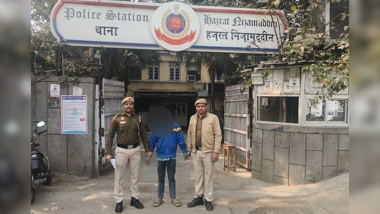 दिल्ली में पेशाब करने पर मर्डर, पहले कहासुनी और फिर चाकू से गोद डाला