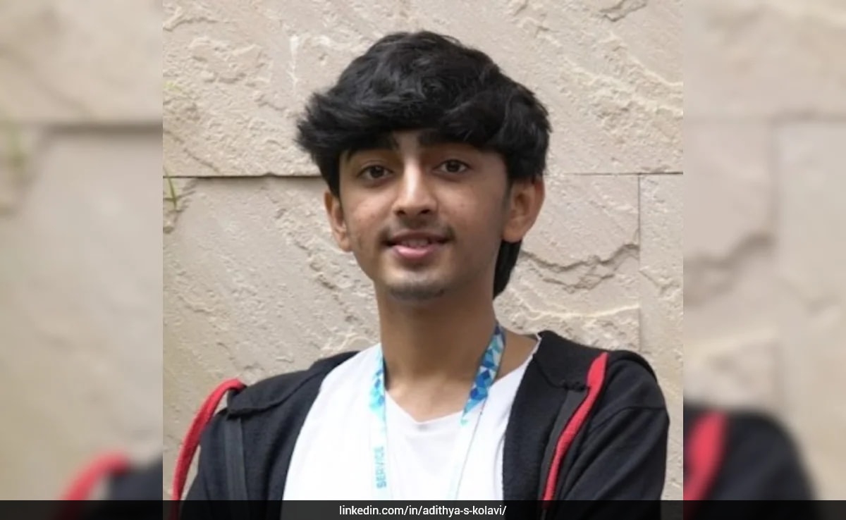 From Apple To Microsoft: Gen Z Techie Goes Viral With Epic Year In AI