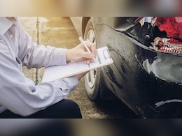 सावधान! समय से नहीं कराते कार-बाइक का इंश्योरेंस रिन्यू, तो झेलने पड़ेंगे ये 5 बड़े नुकसान