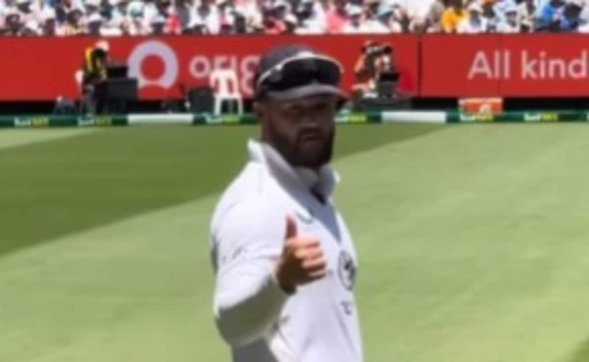 "You Want A Beer?" Australian Fan Asks Ben Duckett. England Stars Savage Reply Viral