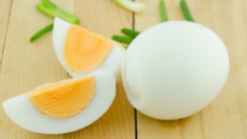 सर्दियों में अंडा हड्डियों से लेकर मांसपेशियों तक को देगा ताकत, जानें सेवन का सही तरीका