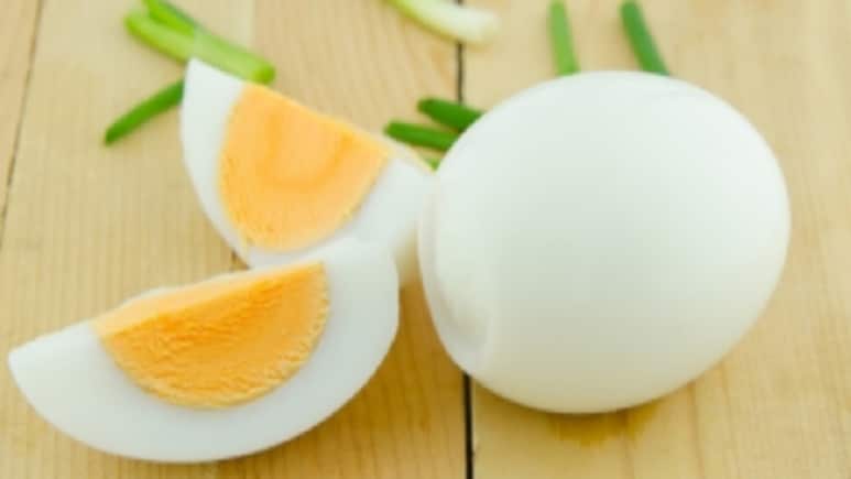 सर्दियों में अंडा हड्डियों से लेकर मांसपेशियों तक को देगा ताकत, जानें सेवन का सही तरीका