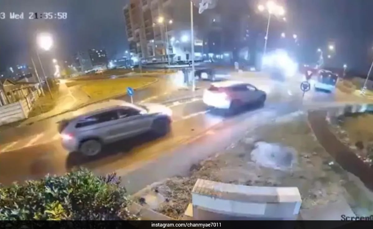 Mercedes Flies Over Cars in Viral Crash