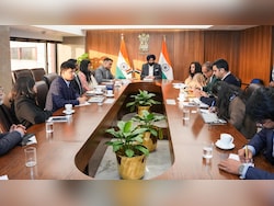 Delhi Government's Talks With Ola, Uber Signal Comeback Of Carpooling