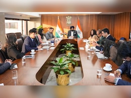 Delhi Government's Talks With Ola, Uber Signal Comeback Of Carpooling