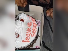 Viral: Woman's Birthday Cake Arrives With "Leave At Security" Iced On It