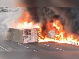 उदयपुर-अहमदाबाद हाईवे पर बड़ा हादसा, टैंकर-कंटेनर में टक्कर के बाद लगी भीषण आग; लंबा जाम