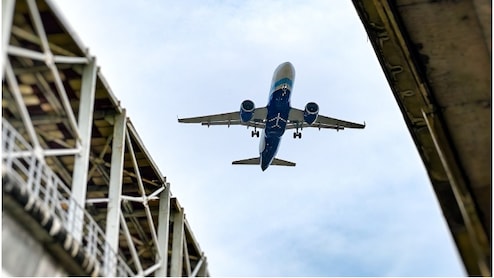 जोधपुर एयरपोर्ट पर यात्रियों की मुश्किलें बढ़ीं, इंडिगो ने अचानक रद्द की 4 फ्लाइट्स