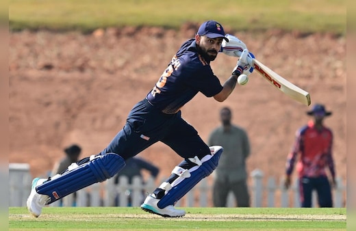 Vijay Hazare Trophy LIVE Updates: विराट कोहली का तूफान, अर्धशतक की ओर बढ़ रहे