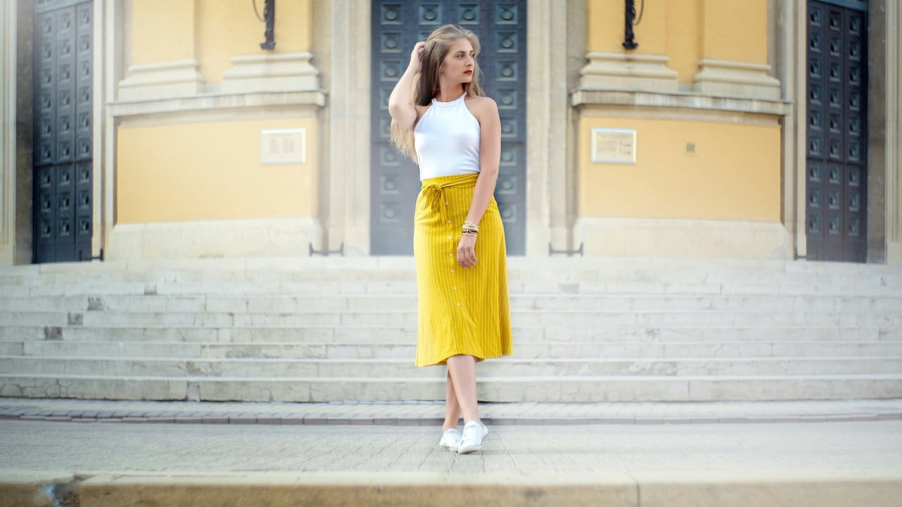 Waistband Woes? How To Choose Skirts That Dont Dig In or Balloon Out Waistband Woes? How To Choose Skirts That Dont Dig In or Balloon Out