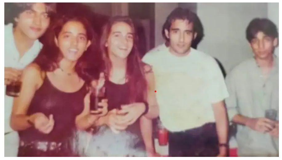 Dhurandhar में Akshaye Khanna की एक्टिंग की खूब हो रही तारीफ,अब इस एक्ट्रेस ने दी शाबाशी, बोलीं- जानती थी तुम...