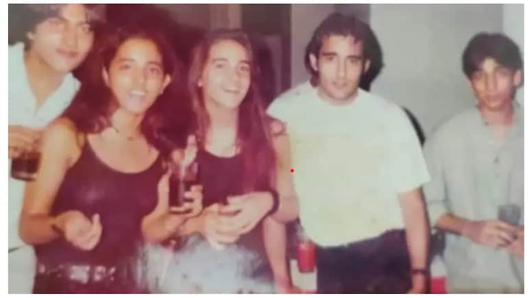 Dhurandhar में Akshaye Khanna की एक्टिंग की खूब हो रही तारीफ,अब इस एक्ट्रेस ने दी शाबाशी, बोलीं- जानती थी तुम...