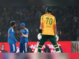 IND vs SA: भारतीय गेंदबाजों ने जमकर लुटाये रन, डी कॉक की तूफानी पारी की बदौलत द. अफ्रीका ने बनाया ये रिकॉर्ड