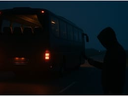 यात्रियों ने ड्राइवर की गर्दन पर चाकू रखकर बस रुकवाई, 1.25 करोड़ का सोना-चांदी लूटकर हुए फरार