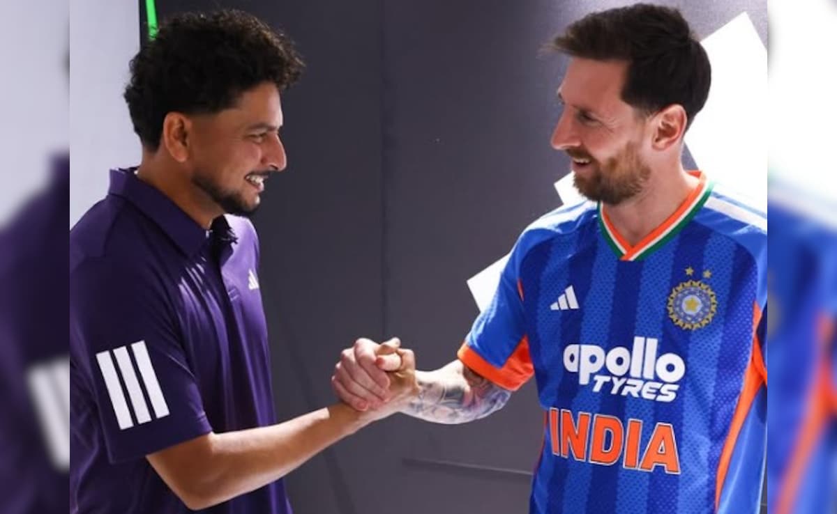 "Controlling The Ball": Kuldeep Yadavs Special Message To Idolo Lionel Messi After India Visit