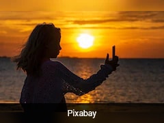 Amid Crackdown On Online Platforms, 1 Sector Booms: Selfie-Based Age Checks