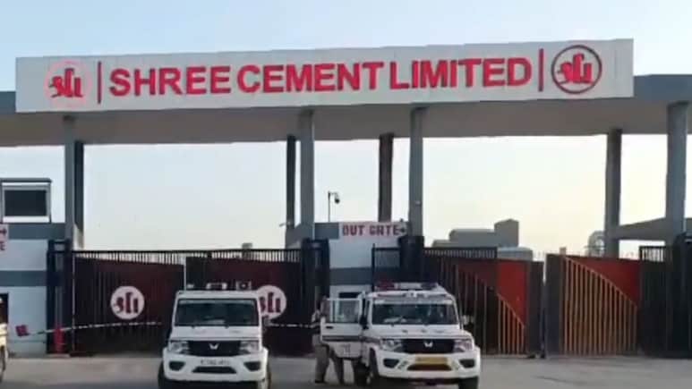 नवलगढ़: श्री सीमेंट प्लांट में बड़ा हादसा, सीवरेज लाइन की खुदाई के दौरान मिट्टी में धंसा मजदूर, मौत