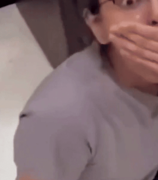 VIDEO: CLAT टॉपर गीताली का रिएक्शन वायरल, मंदिर में बैठकर चेक किया रिजल्ट, देखते ही खुला रह गया मुंह