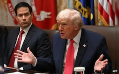 Trump Puts Rubio On Spot, Reads Private Note Aloud At White House Meeting