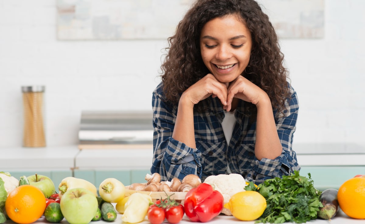 Weight Loss Goals: Will A Low-Carb Diet Help Women More Than A Low-Fat Diet?