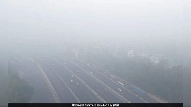 Dense Smog In Delhi As Air Quality Nears 'Severe' Category