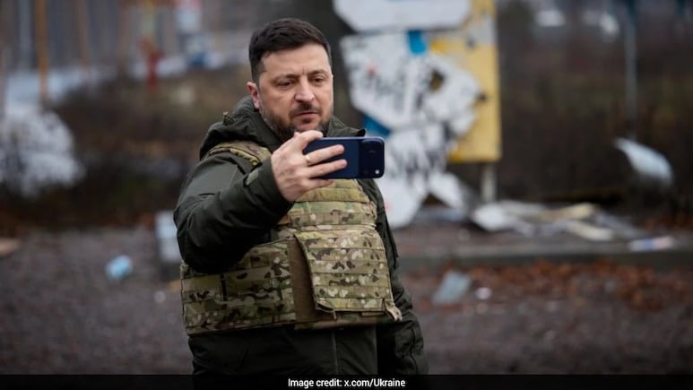 Ukraine's Zelensky Hints US Guarantees May Stand in Place Of NATO Bid