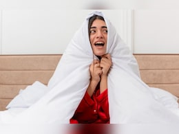 GK Question: सोफा और रजाई को हिंदी में क्या कहते हैं? आप पक्का नहीं जानते होंगे इसका जवाब