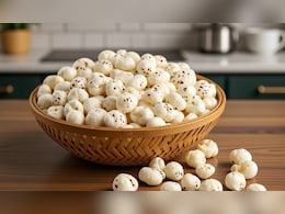 Makhana ke Fayde: मोटापा घटाने में बेहद मददगार है मखाना, जानें कैसे वजन करता है कम