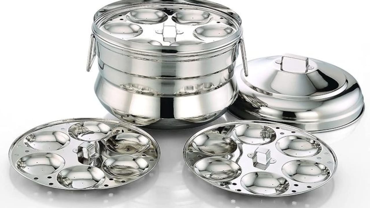 Steel vs Electric Idli Steamers: Which One Belongs in Your Kitchen?