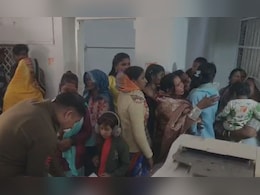 MP News: धर्मांतरण के शक में होटल पहुंचे बजरंग दल वाले, लोग बोले-'हम तो क्रिसमस का जश्न मना रहे थे'