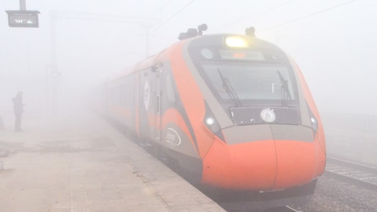 दिल्ली NCR से क्यों गायब कोहरा? क्रिसमस पर फिर बदलेगा मौसम, उत्तराखंड, हिमाचल में झमाझम बारिश के आसार