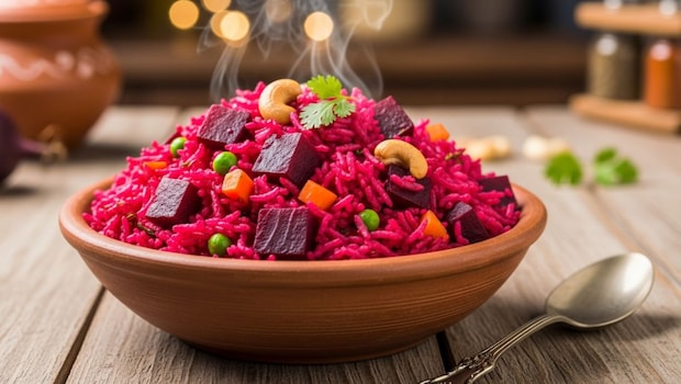 How To Make Beetroot Pulao For A Quick And Healthy Winter Dinner
