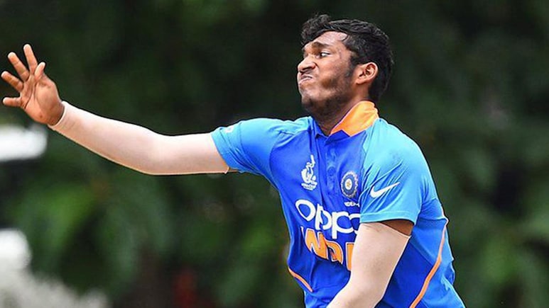 Who is Atharva Ankolekar: वडिलांचं छत्र हरवलं, बस कंडक्टर आईने शिकवलं, मुंबईचा 'लोकल बॉय' वानखेडे गाजवणार!