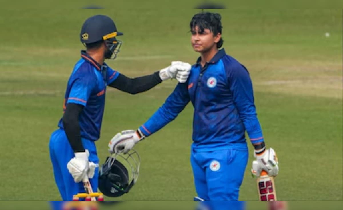 Vijay Hazare Trophy Live Update: पटरी पर वैभव सूर्यवंशी के बिहार टीम की गाड़ी, मुंबई ने छत्तीसगढ़ को 9 विकेट से हराया